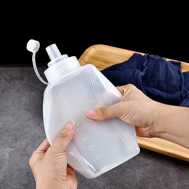 Plastic Squeeze Sauce Bottle L - огляд і ціна Salad Dressing Bottle